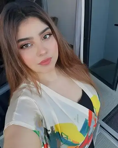 Call Girl Bansgaon
