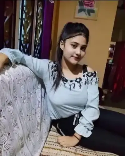 Escorts Service In Bansgaon