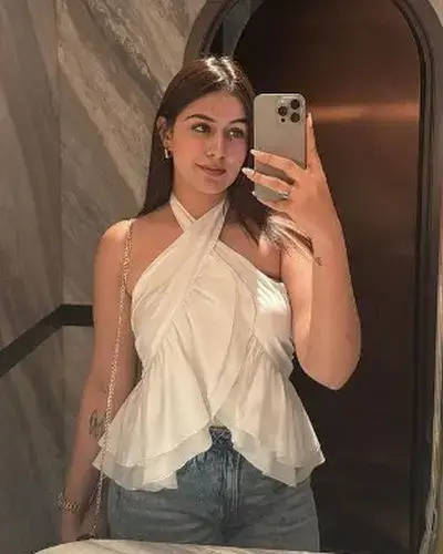 Escorts In Bansgaon