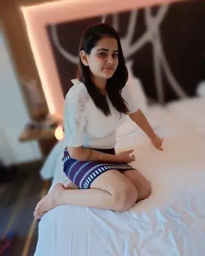 Escort Service In Bansgaon