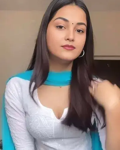 Escort In Bansgaon